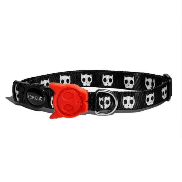 Zee.Cat Skull Collar Cat
